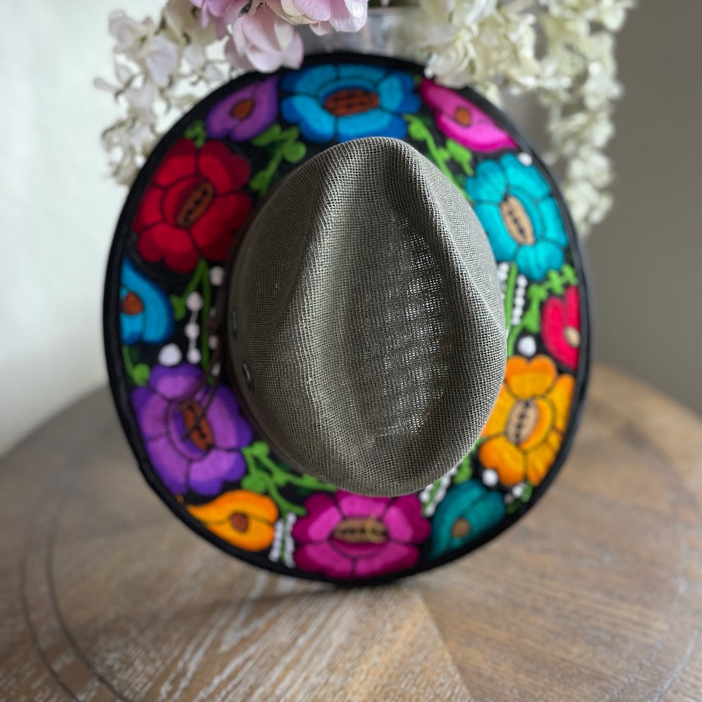 Embroidery hat